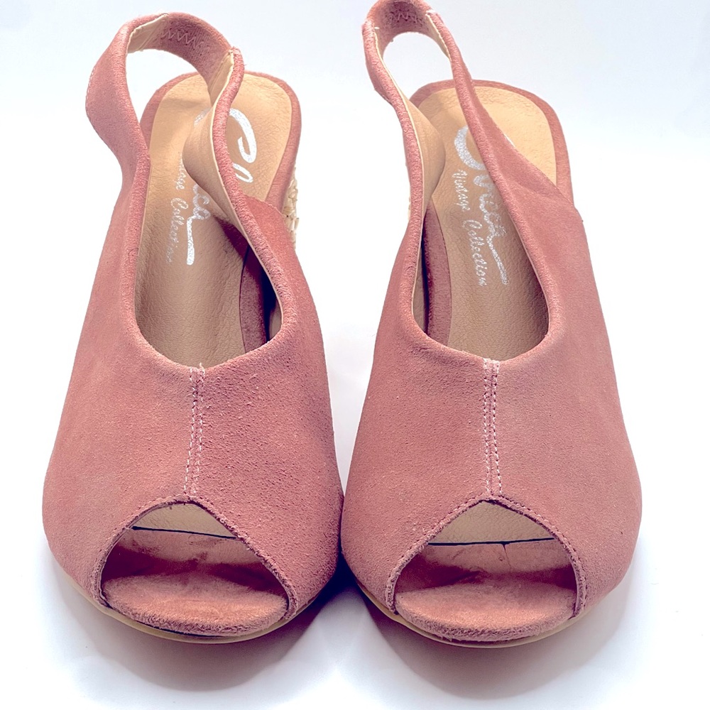 Blush colored peep toe heels by: Sbicca Vintage Collection